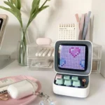 Divoom Ditoo-Pro Retro Pixel Art Pink - Image 4